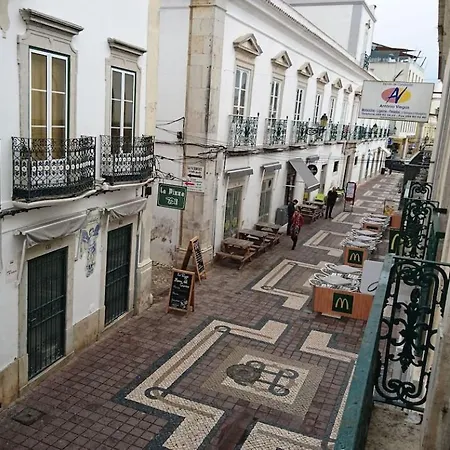 Center I District de Faro